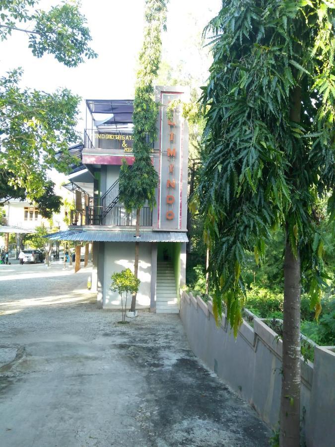 Pondok Wisata Dan Restoran Elim Waingapu Exterior photo