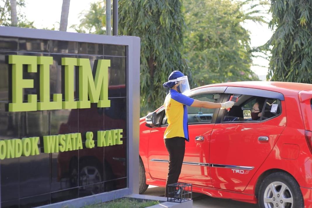 Pondok Wisata Dan Restoran Elim Waingapu Exterior photo